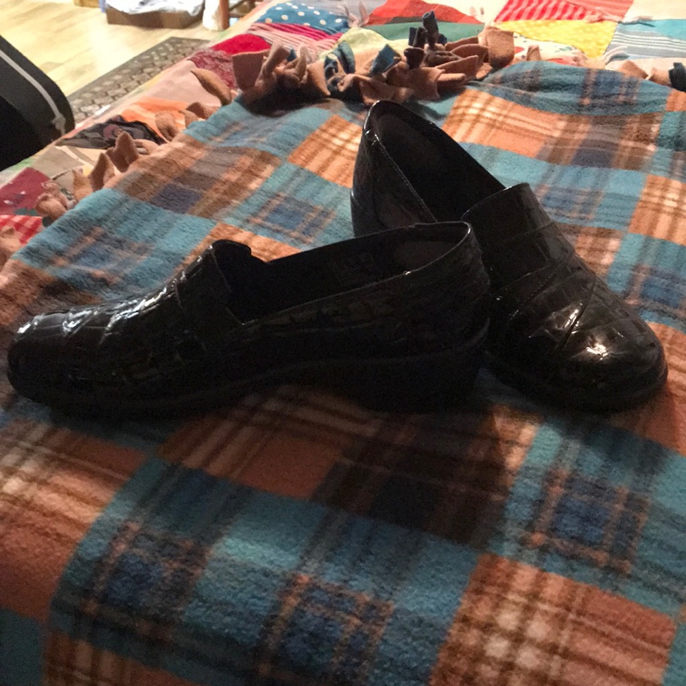 Clark’s ladies size 9